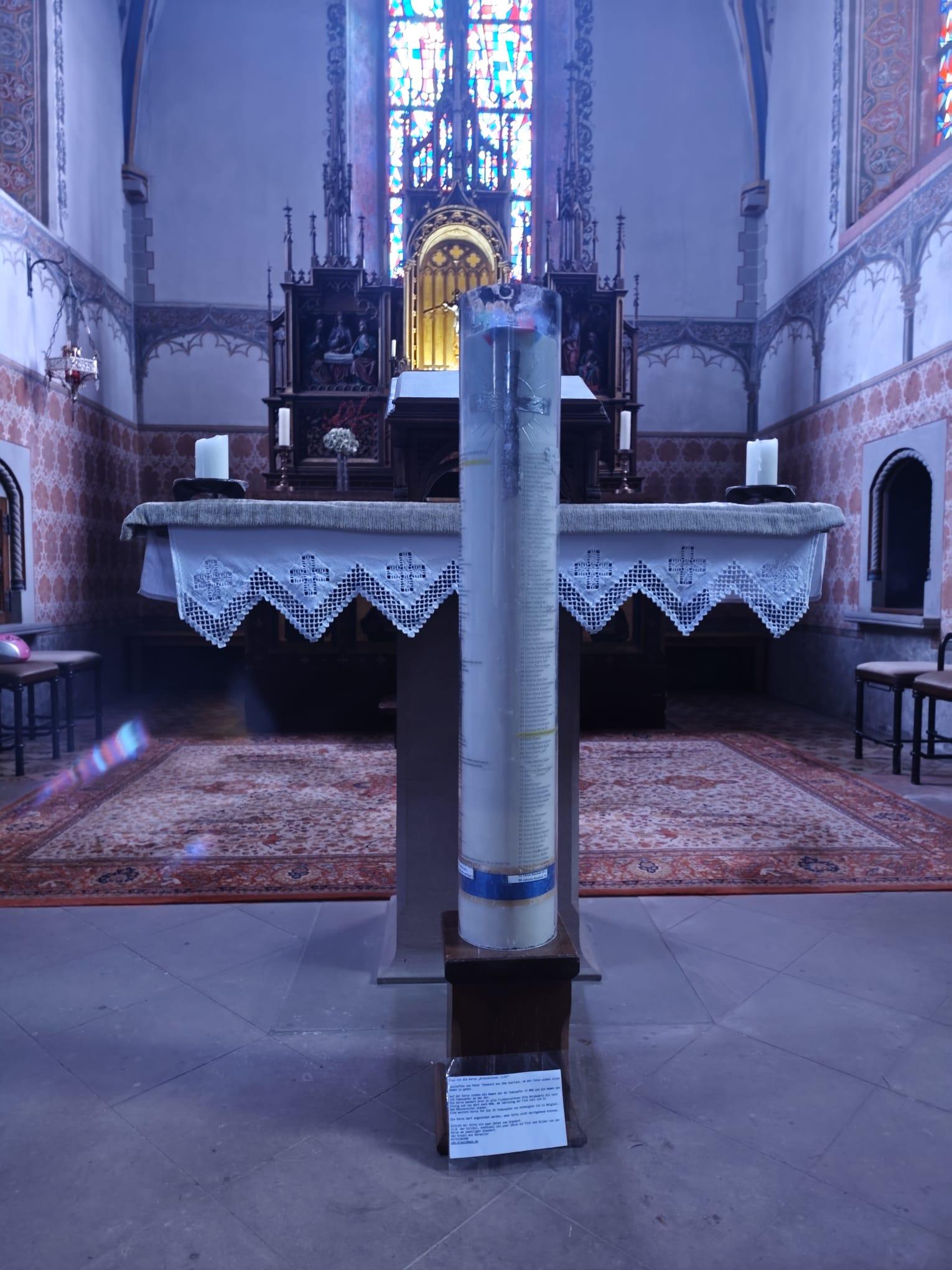 #GrenzenlosesLICHT – Station 10, Pfarrkiche St.Kunibert in Ortsgemeinde Hönningen