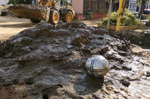 Flut-Ausstellung_Grell_07