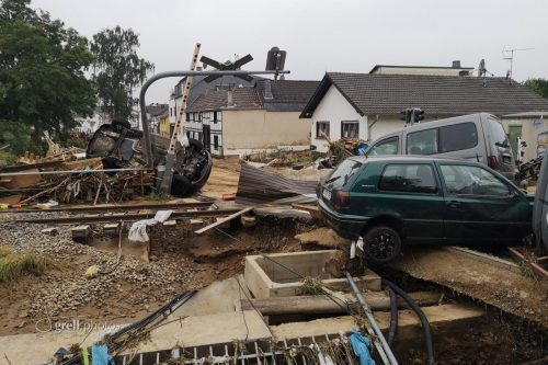 Flut-Ausstellung_Grell_25